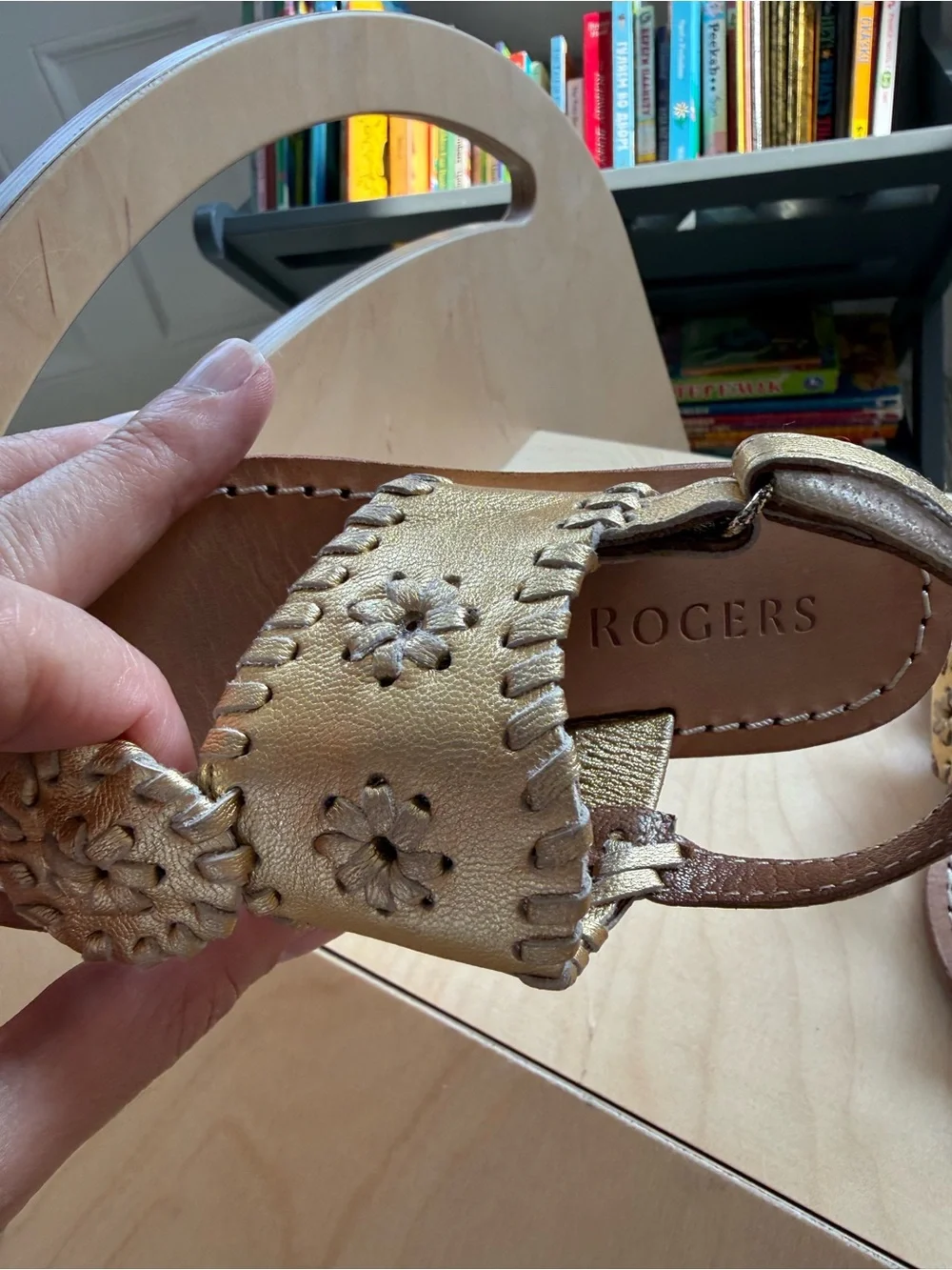 Jack Rogers Gold Leather Floral T-Strap Sandals - Kids